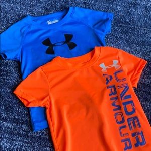 Under Armour Boys lot of t-shirts